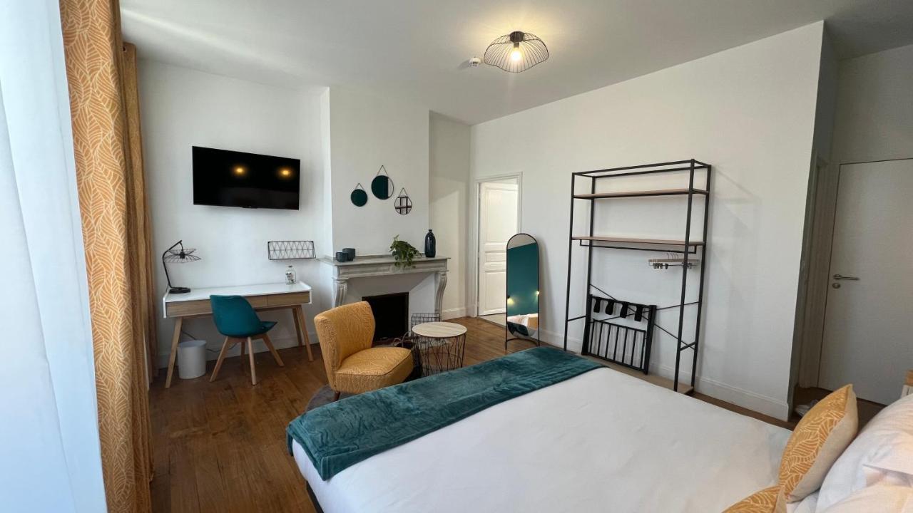 Jardin Bleu - Chambres D'Hotes Saint-Girons  Ngoại thất bức ảnh
